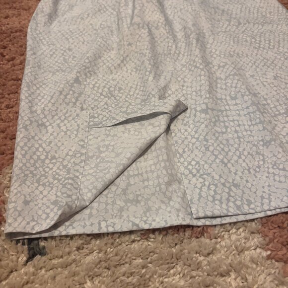 NWT Calvin Klein Stretch Pencil Skirt Womens Sz M Gray/White Lightweight $79.50 - Picture 3 of 8